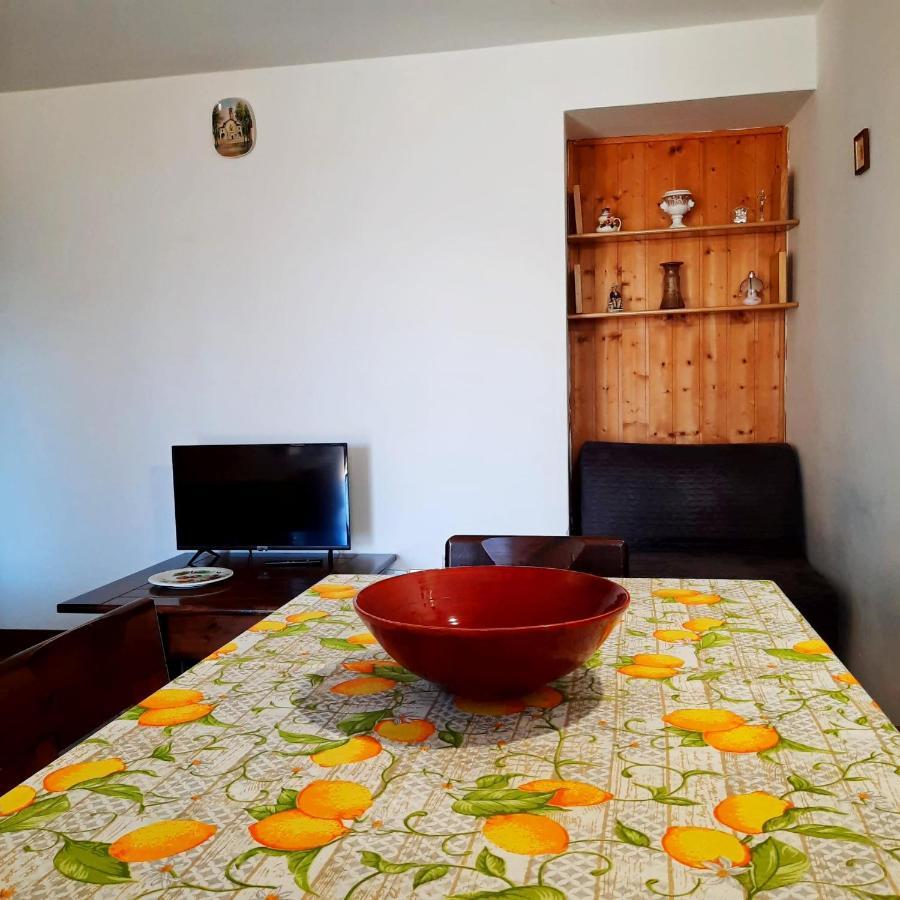 Ferienwohnung La Capanna Margno Exterior foto